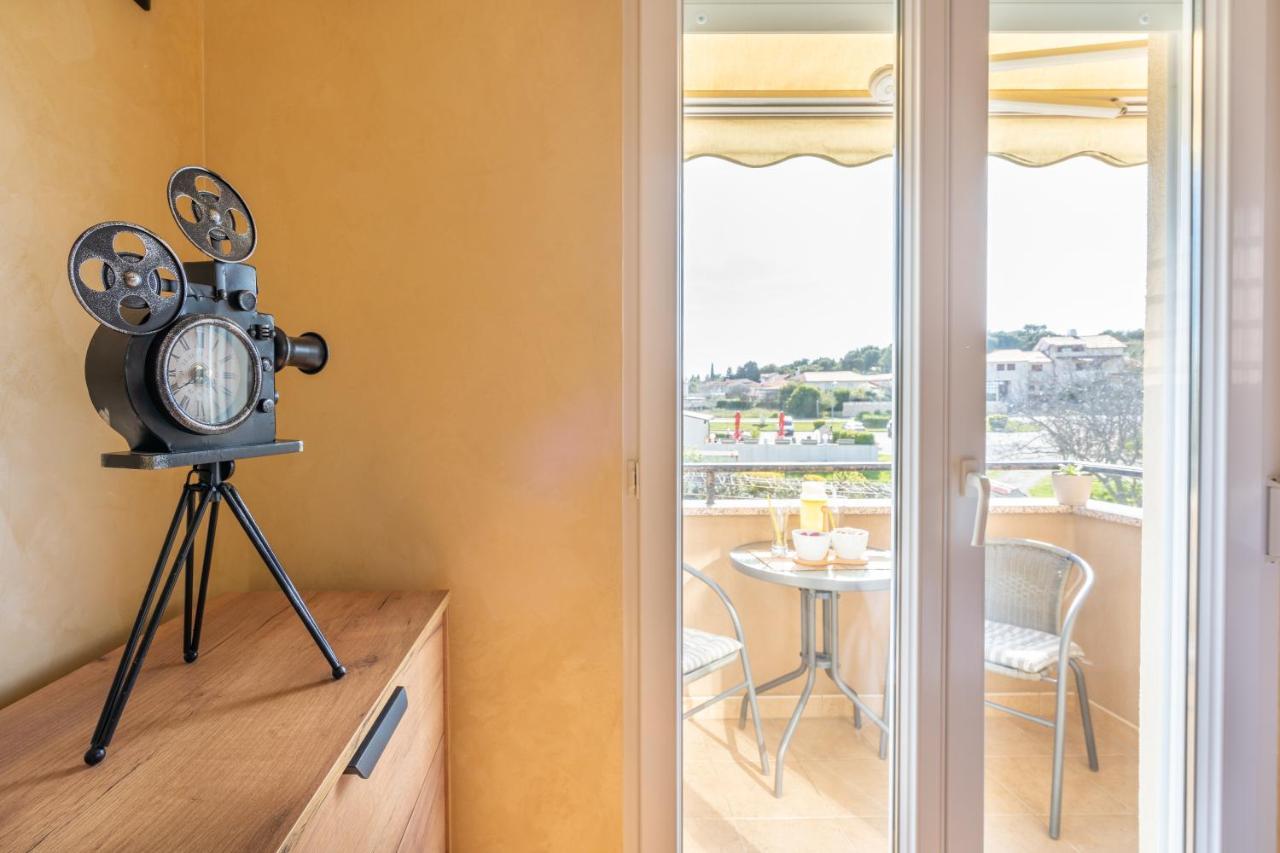 Apartamento Penthouse Gea Premantura Exterior foto